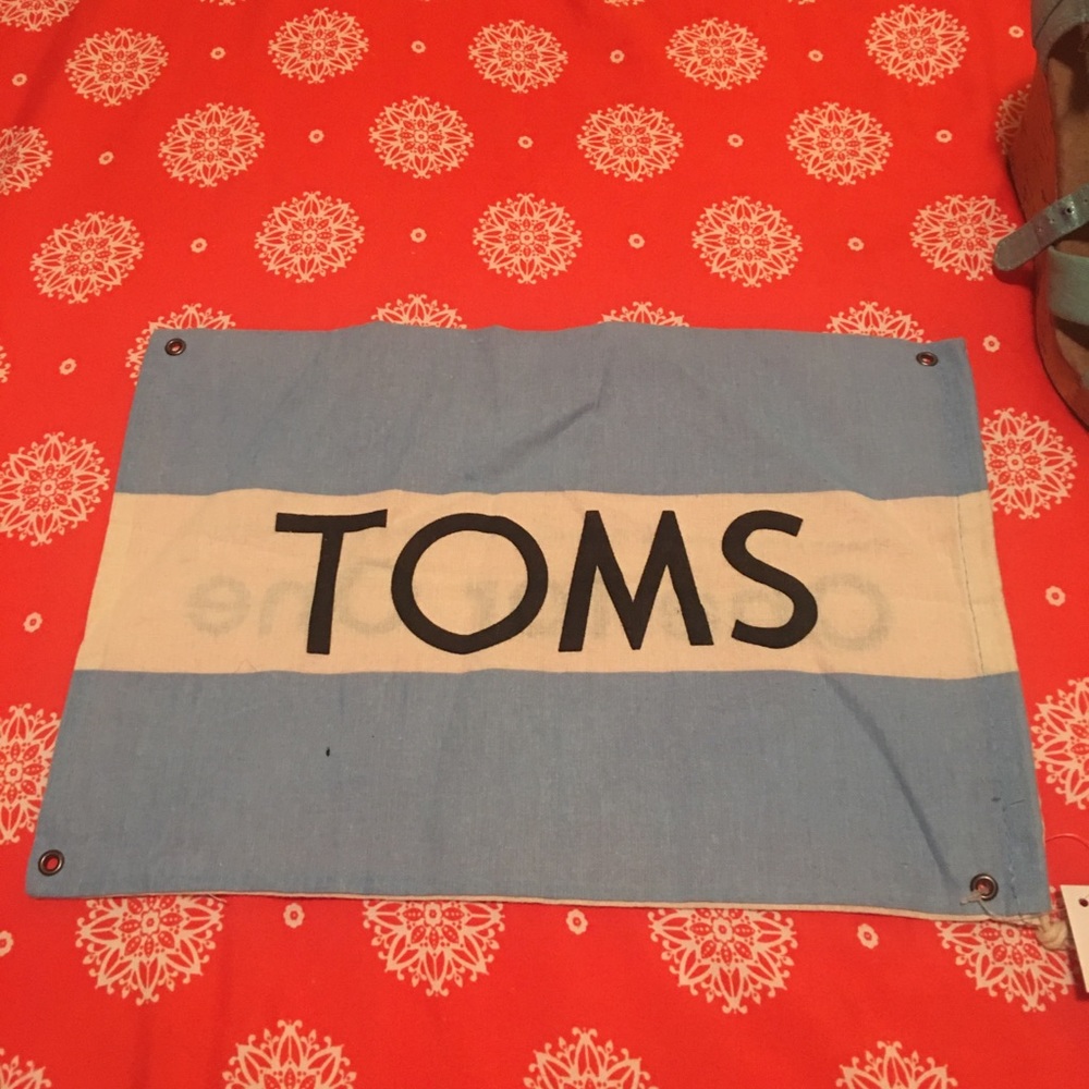 TOMS NWOT SZ 7 WEDGE SANDALS . FLAG INCLUDED . BOX NOT INCLUDED. - Picture 10 of 14